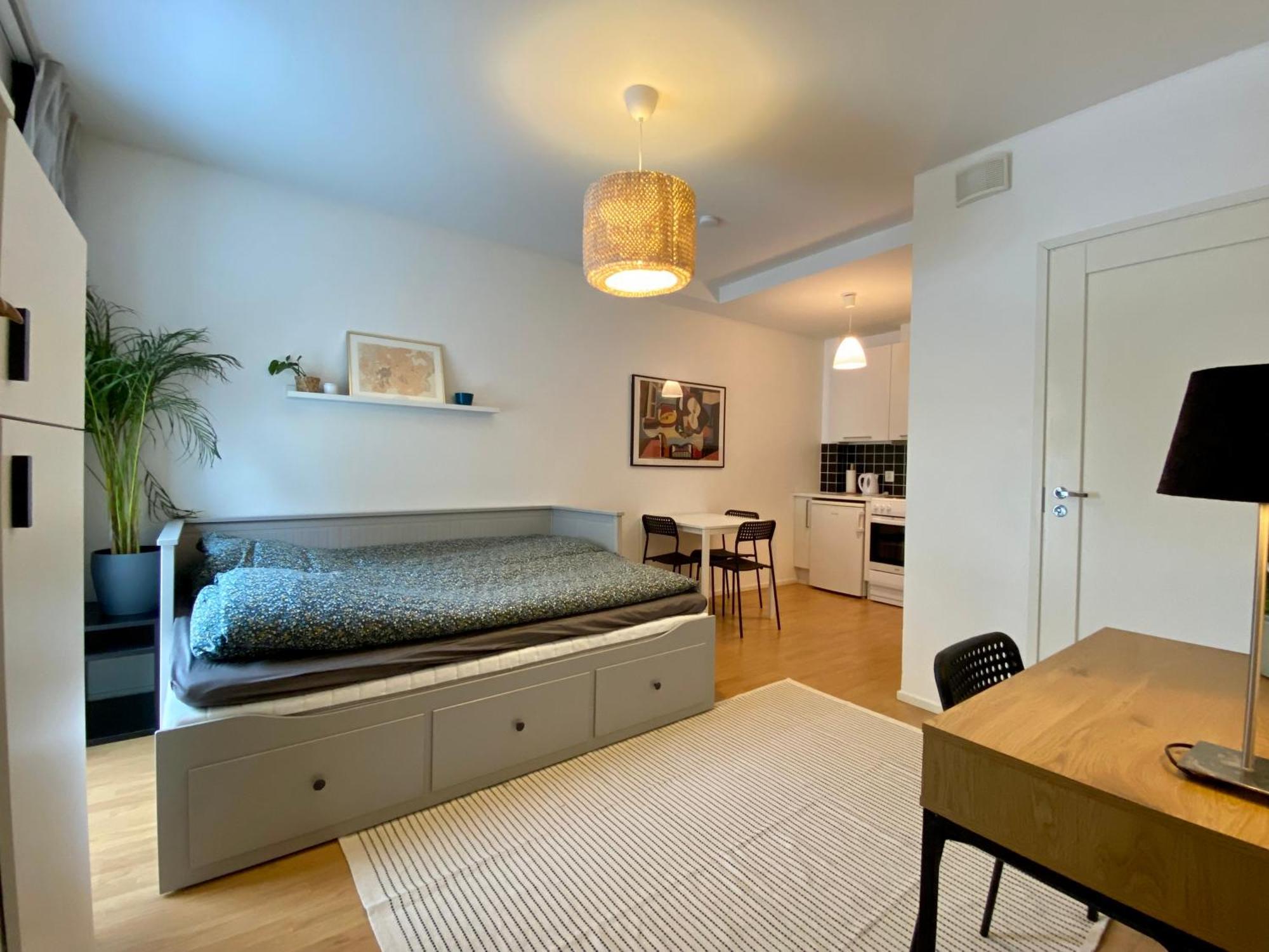 Tranquil Studio Near Nature, Free Parking& Wifi 헬싱키 외부 사진